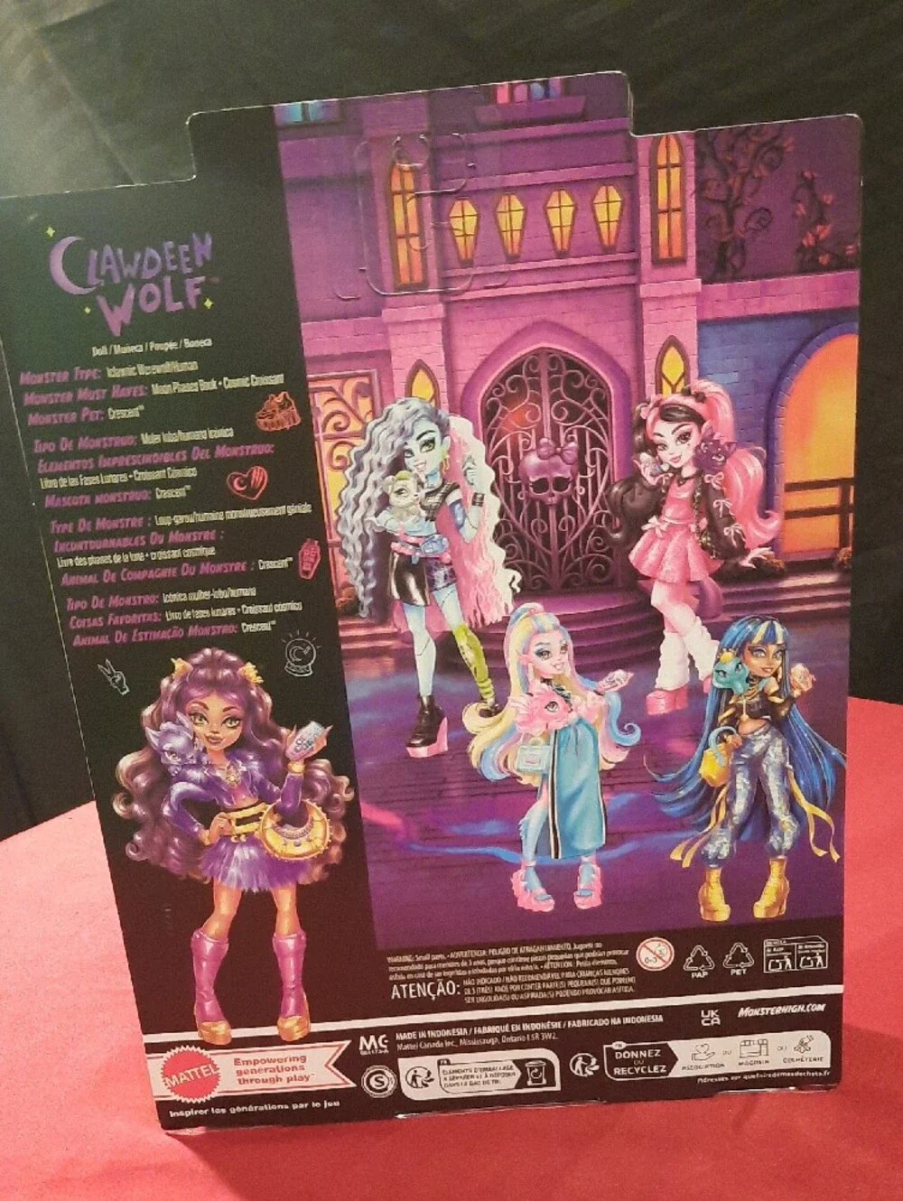 Monster High Clawdeen Wolf Doll in Purple Gold Outfit with Accessories